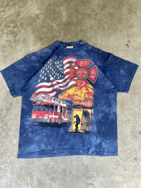 The Mountain USA Graphic Tee